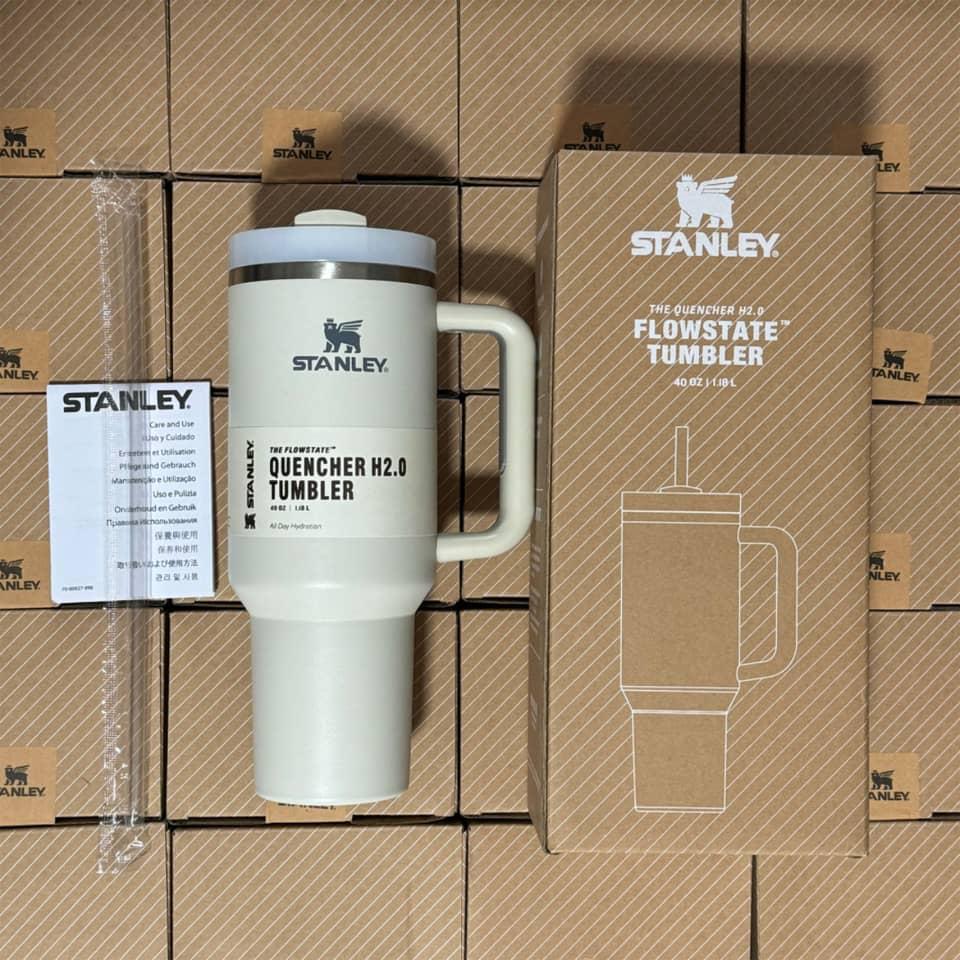 Stanley Quencher H2.0 Flow State™ Tumbler | 40 OZ Solid colors